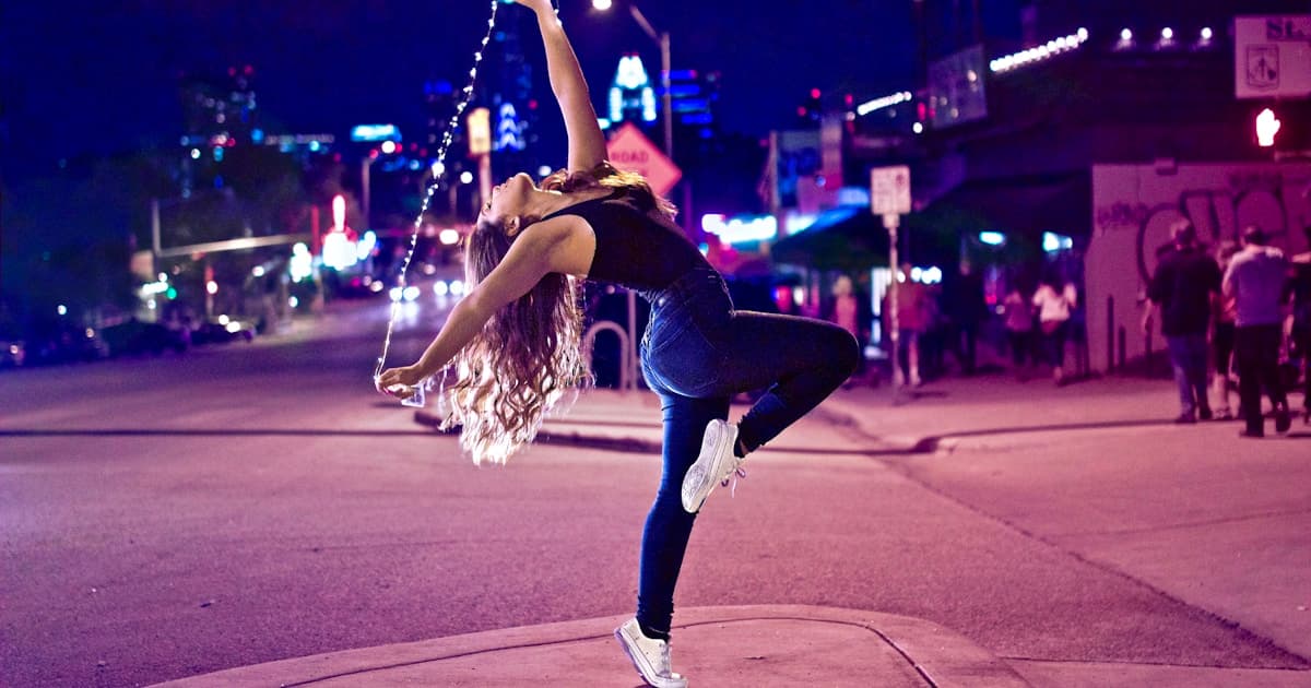 What Are the Best Shoes for Bachata Dancing in Dubai?